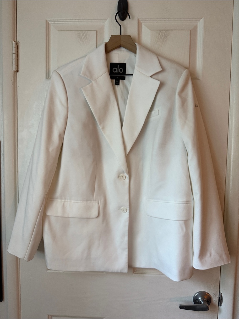Alo Yoga First Class Blazer Ivory White size small - Picture 2 of 8